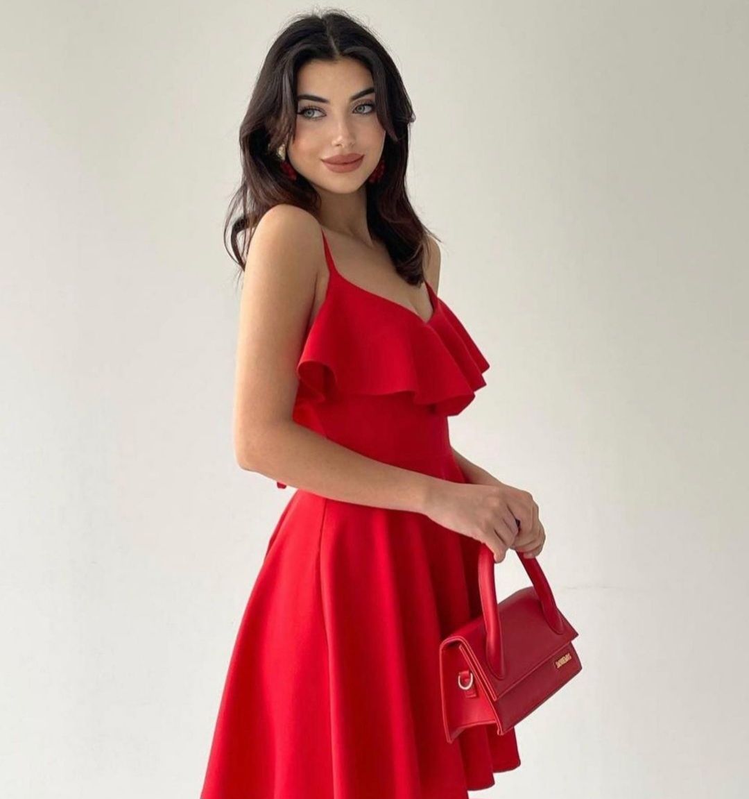 Сукня червона ,розмір S