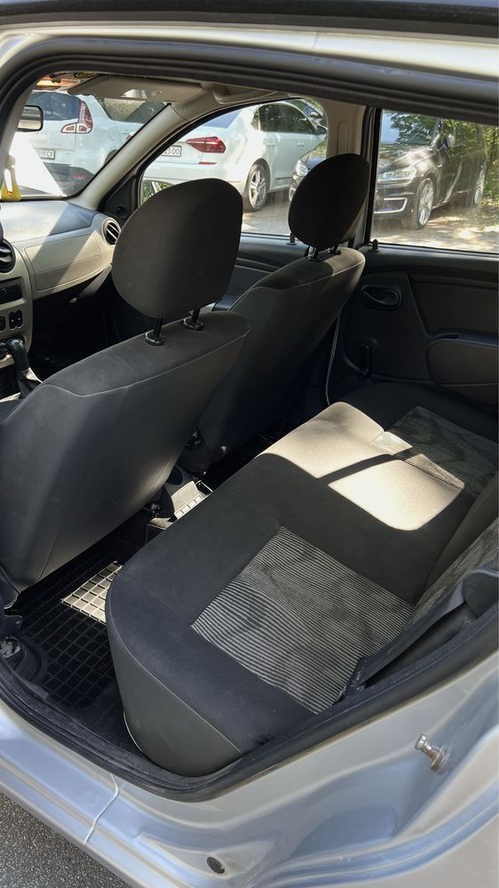 Dacia Sandero 2011 1.2