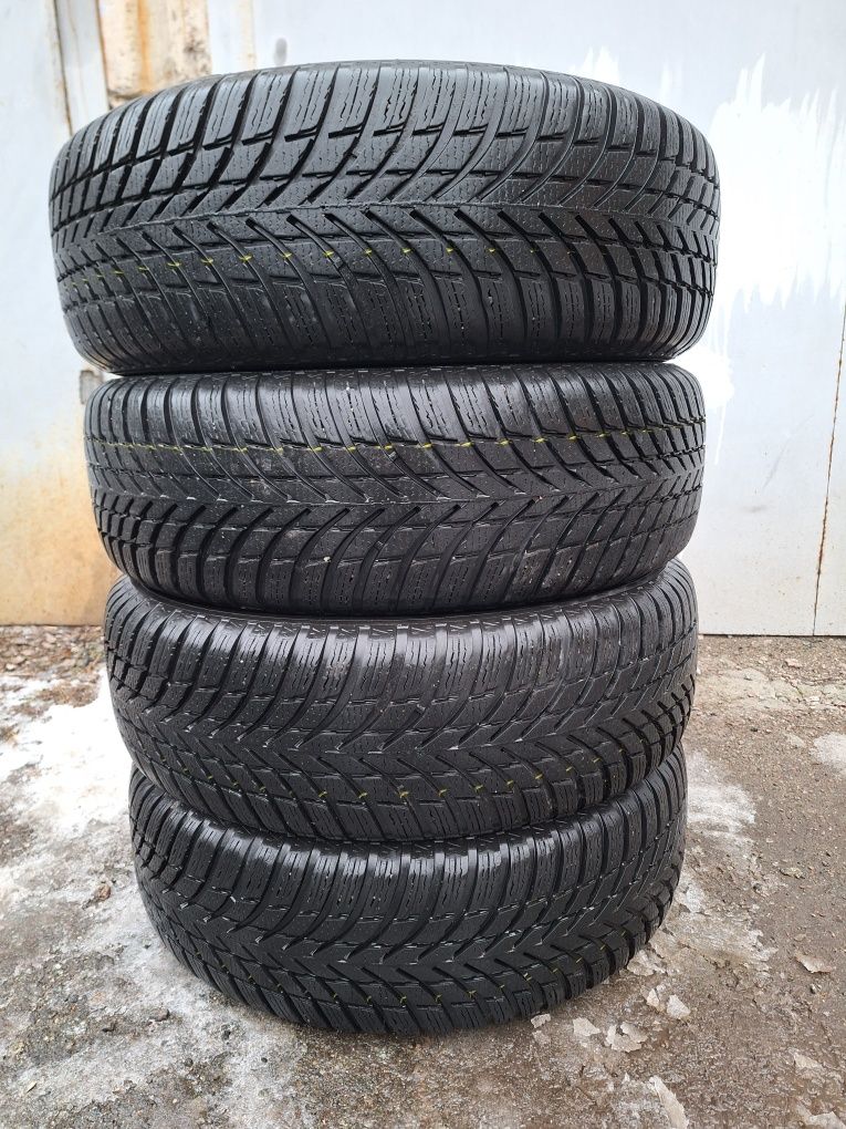 Продам нову зимову резину Nokian Snowproof  2 suv 225/65R17