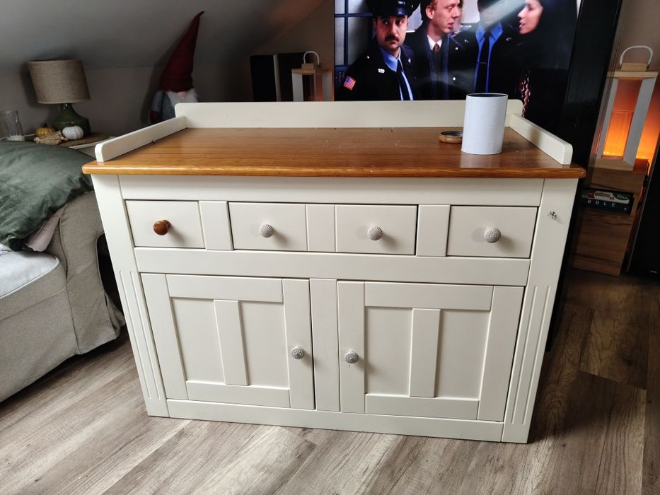 Meble do pokoju dziecięcego