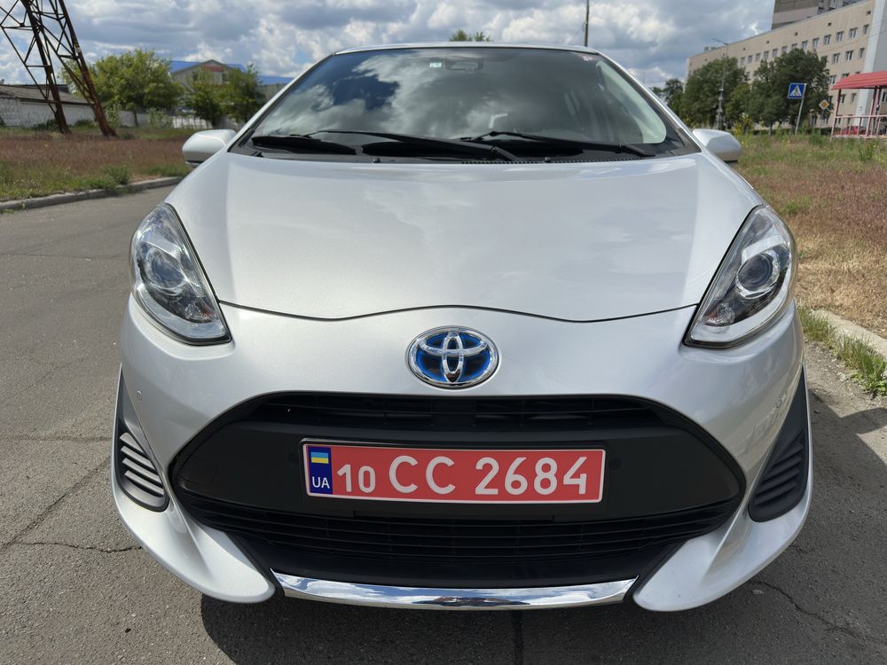 Продам Toyota Aqua 2019 рік 1.5 гібрид 11500$