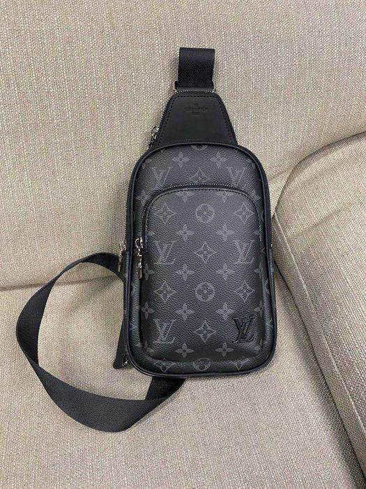 Продається оригінальна чоловіча сумка від Louis Vuitton Луї Віттон LV