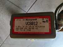 Siłownik zaworu Honeywell VC6012