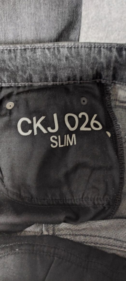 Джинсы Calvin Klein Jeans