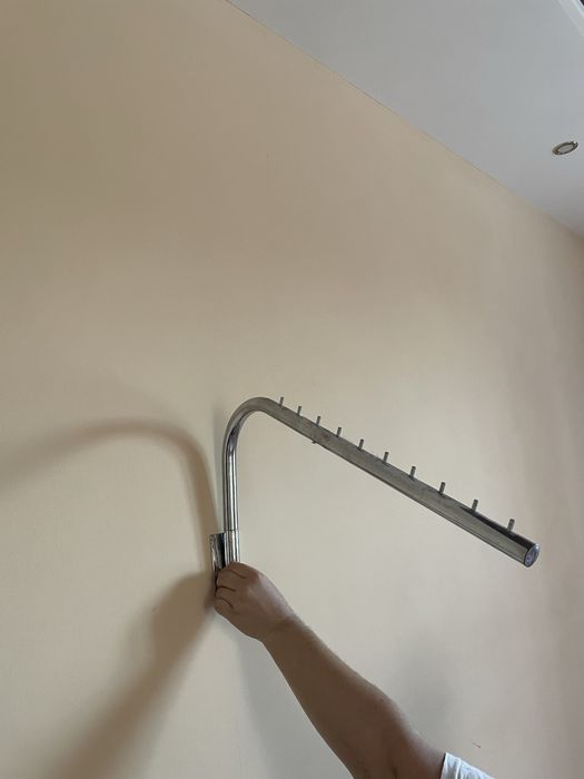 Вішаки, флейти для одягу