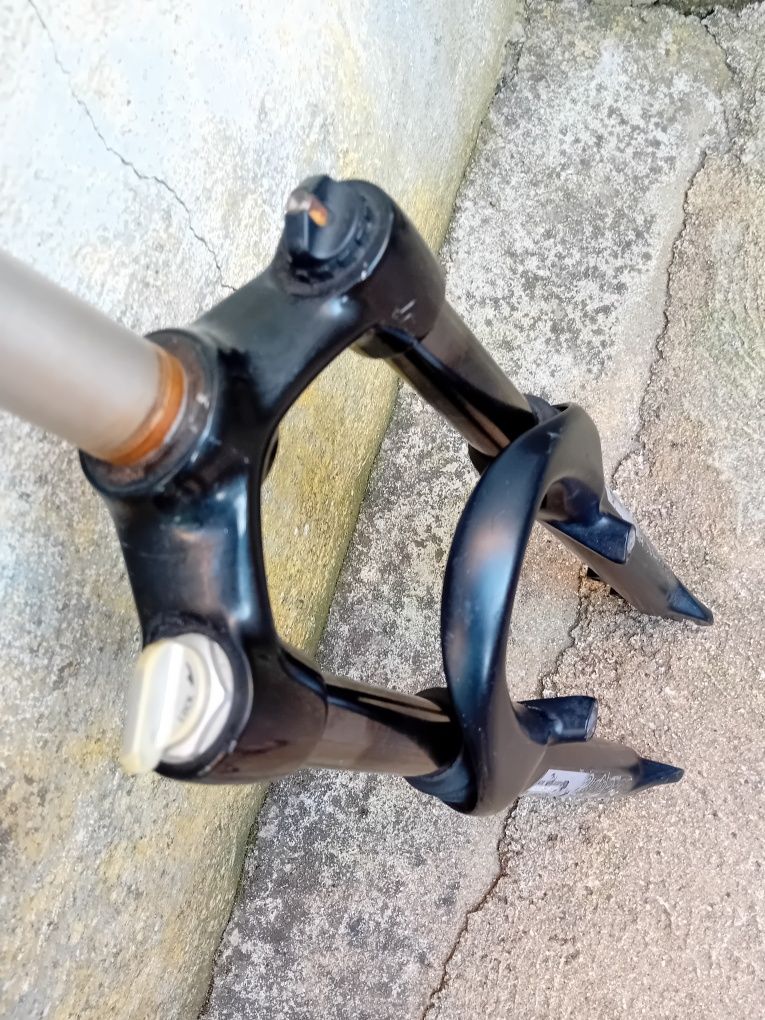 Suspensão 26 de aluminio e bloqueio