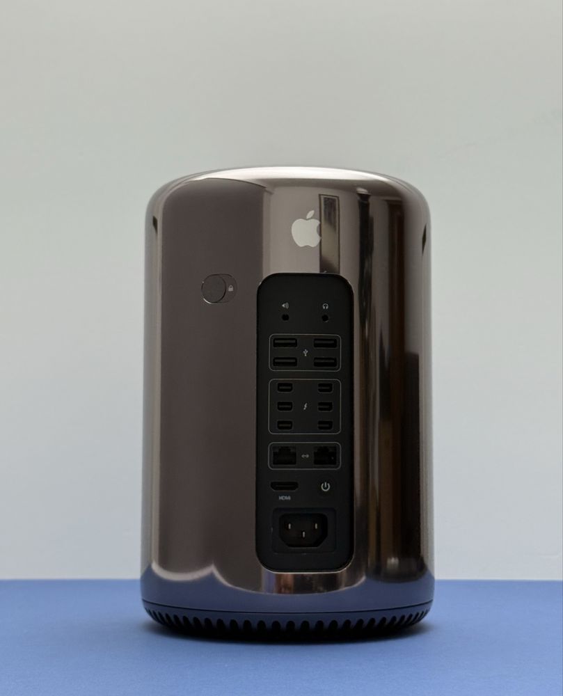 Mac Pro 6.1 - 3 Ghz 8 core (2013) Topo de gama