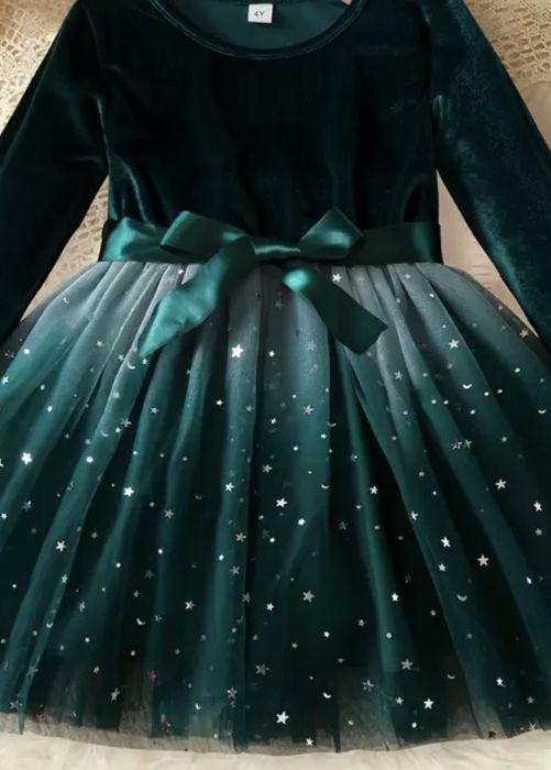 Sukienka świąteczna welurowa tiulowa zielona 116