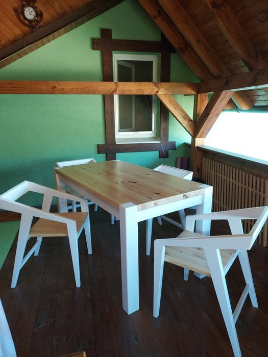 Стіл дерев'яний,  стільці сосна, дуб