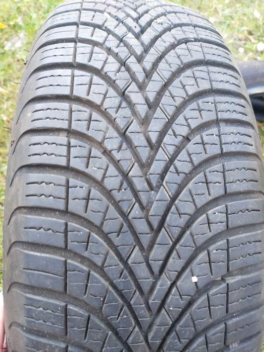 Opony całoroczne 14