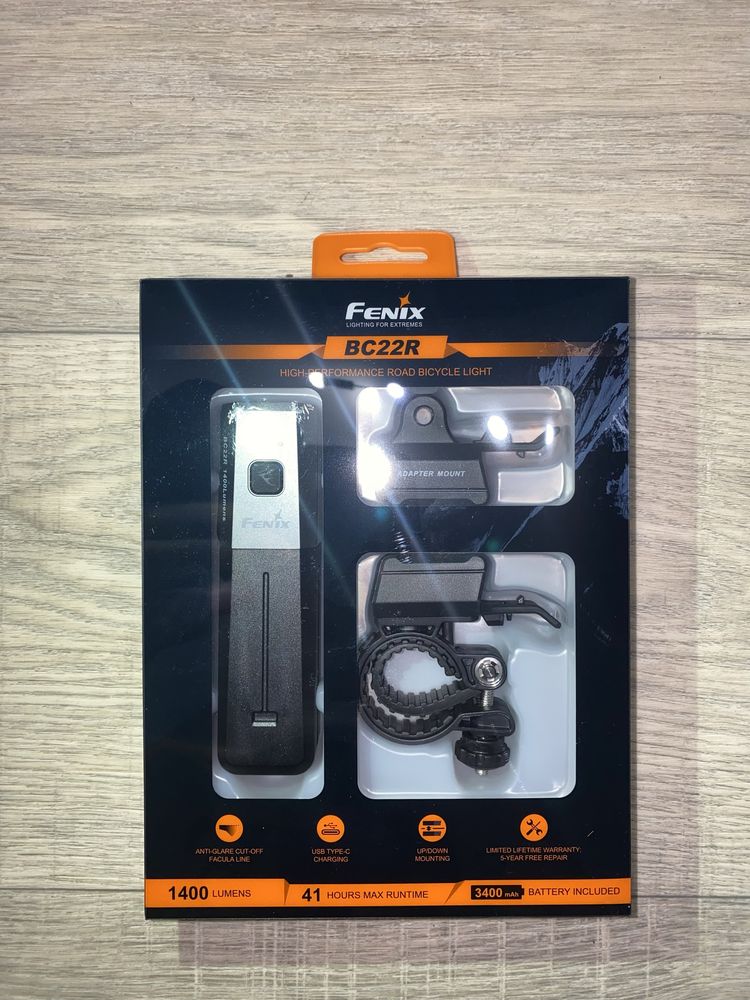 Велофара (велосипедний ліхтар) Fenix BC22R з акумулятором