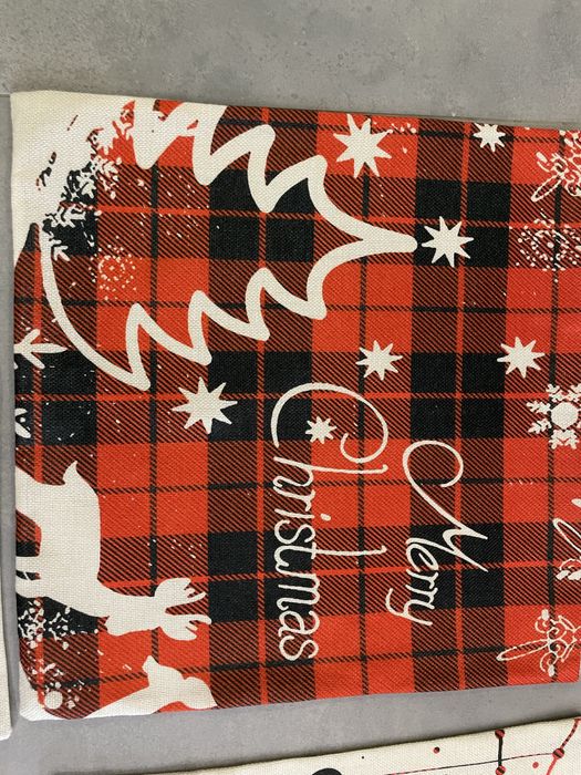 Poszewki na poduszki swiateczne