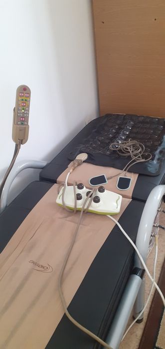 Массажная кровать