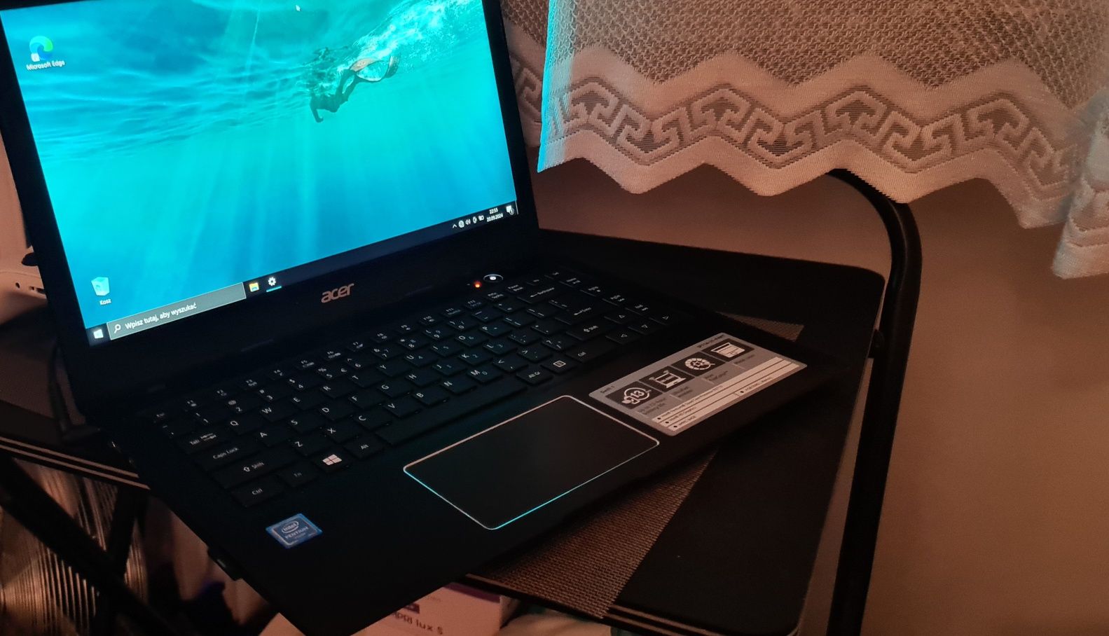 Acer Swift 1 14"/ Pentium Quad-Core / 128GB / Bateria 10 Godzin / W10