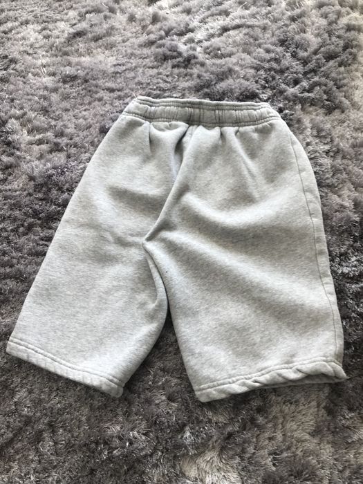 Calções adidas 11-12 anos
