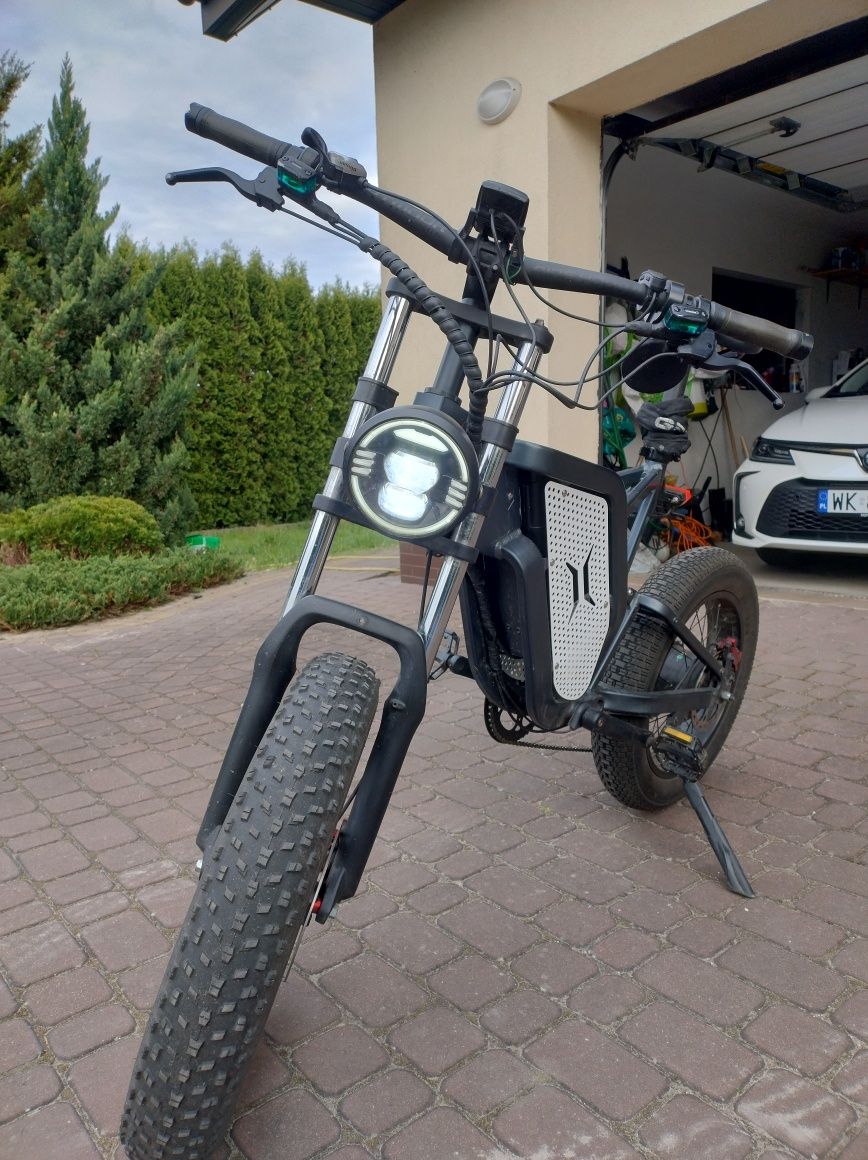 Ekx x20 stan db 35 ah 2000w