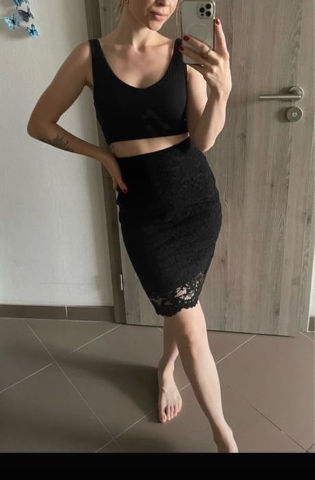 Spodnica koronkowa midi zara