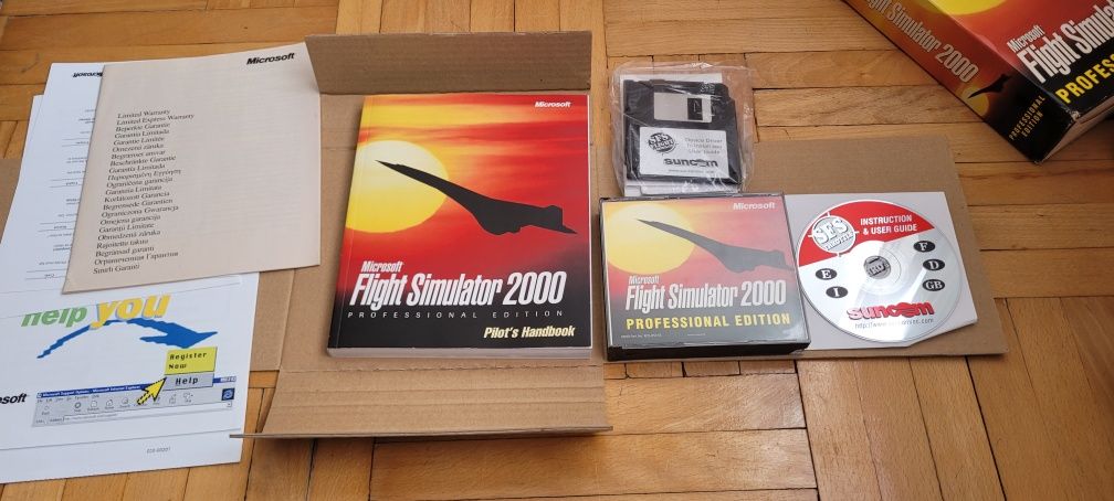 Microsoft flight simulator 2000 professional edition BIG box eng pc
