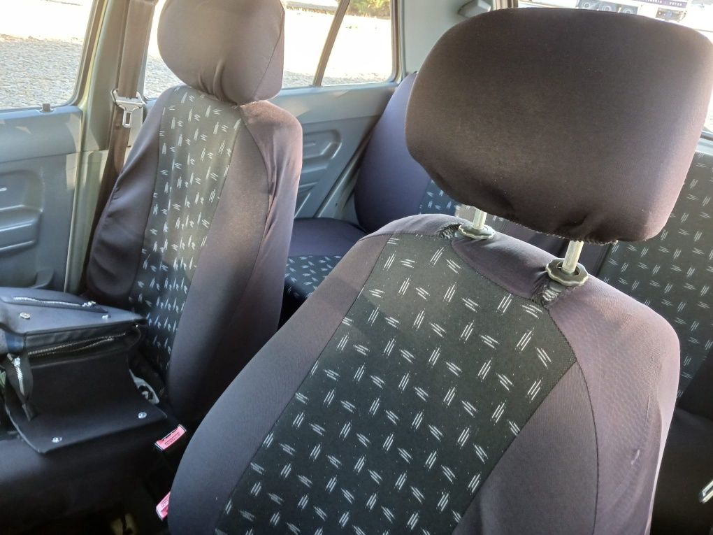 Vendo Renault 5 em bom estado.