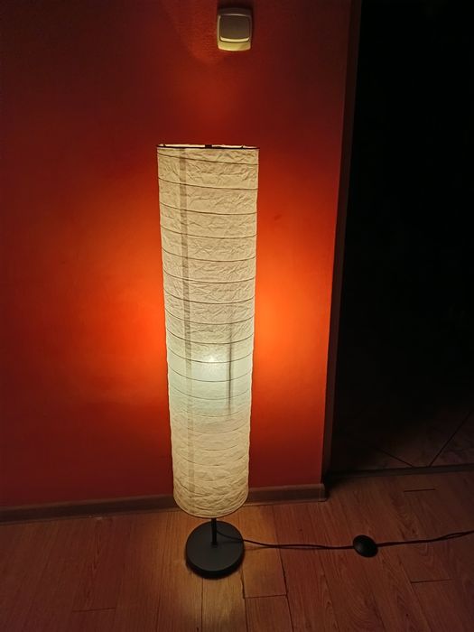 Papierowa Lampa Podłogowa