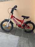 Bicicleta estilo BMX de criança 6 aos 8