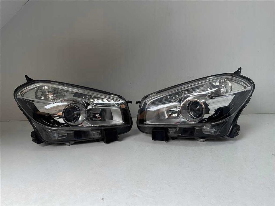 Nissan Qashqai J10 Фары (фара левая, правая)