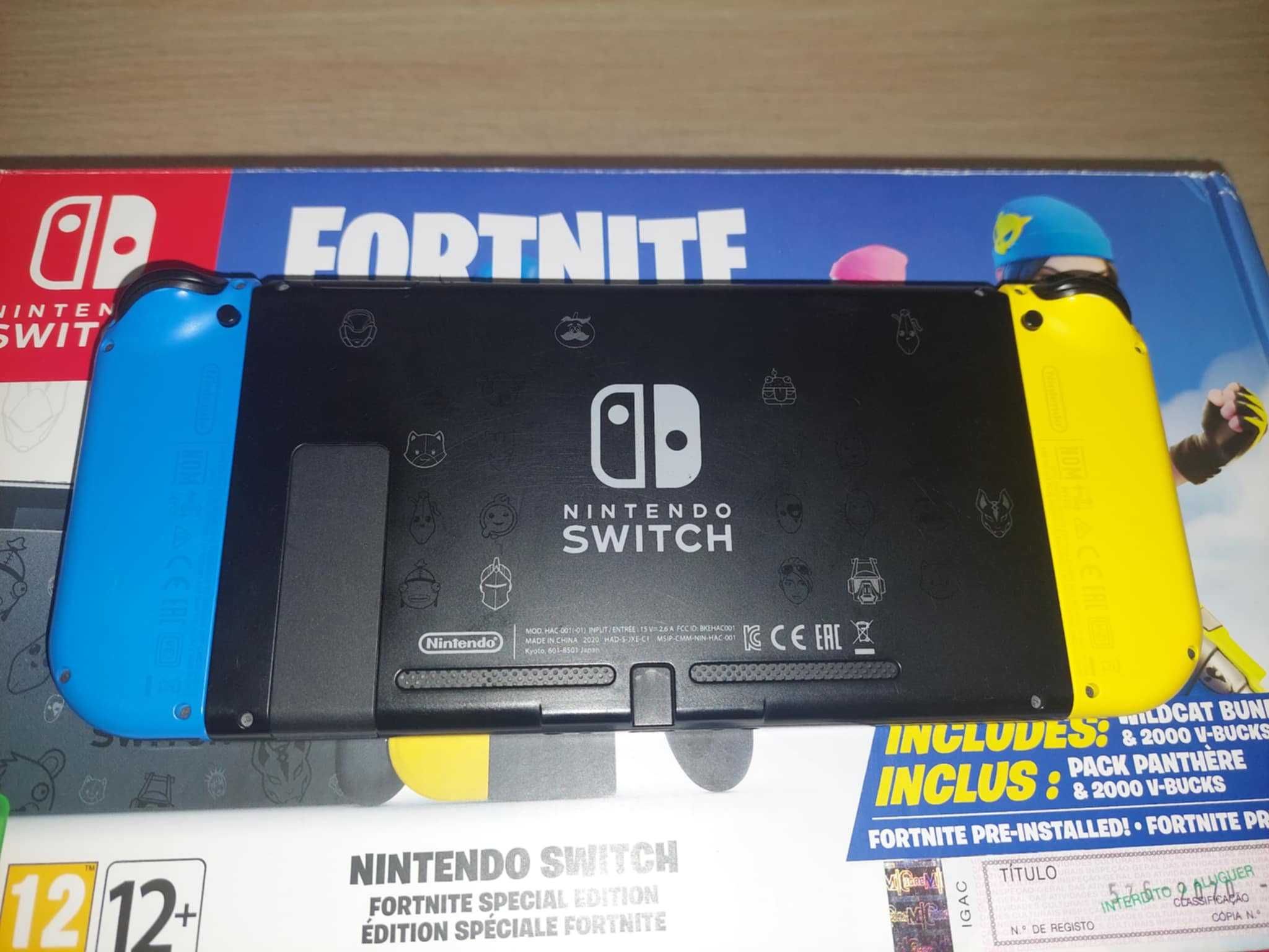 Nintendo Switch Edição Fortnite Na caixa  e Acessórios Originais