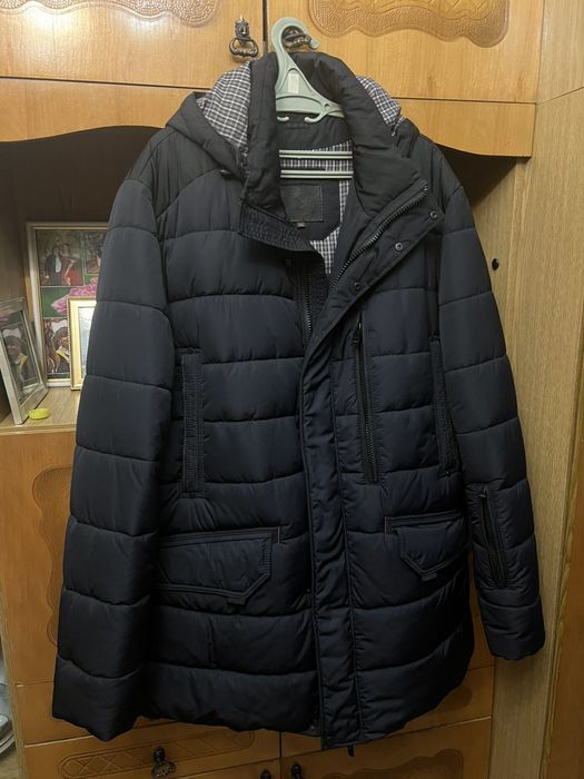 Зимова чоловіча куртка