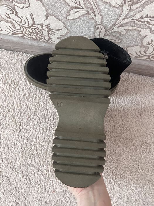 Зимові ботинки натуральна замша