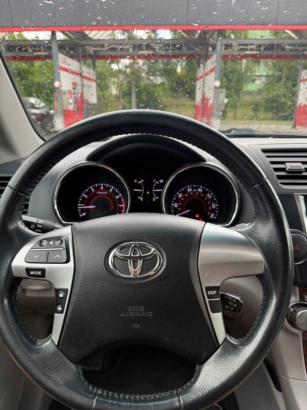 Toyota Highlander Od 9 lat w jednych rękach*serwisowany na bieżąco*bogate wyposażenie