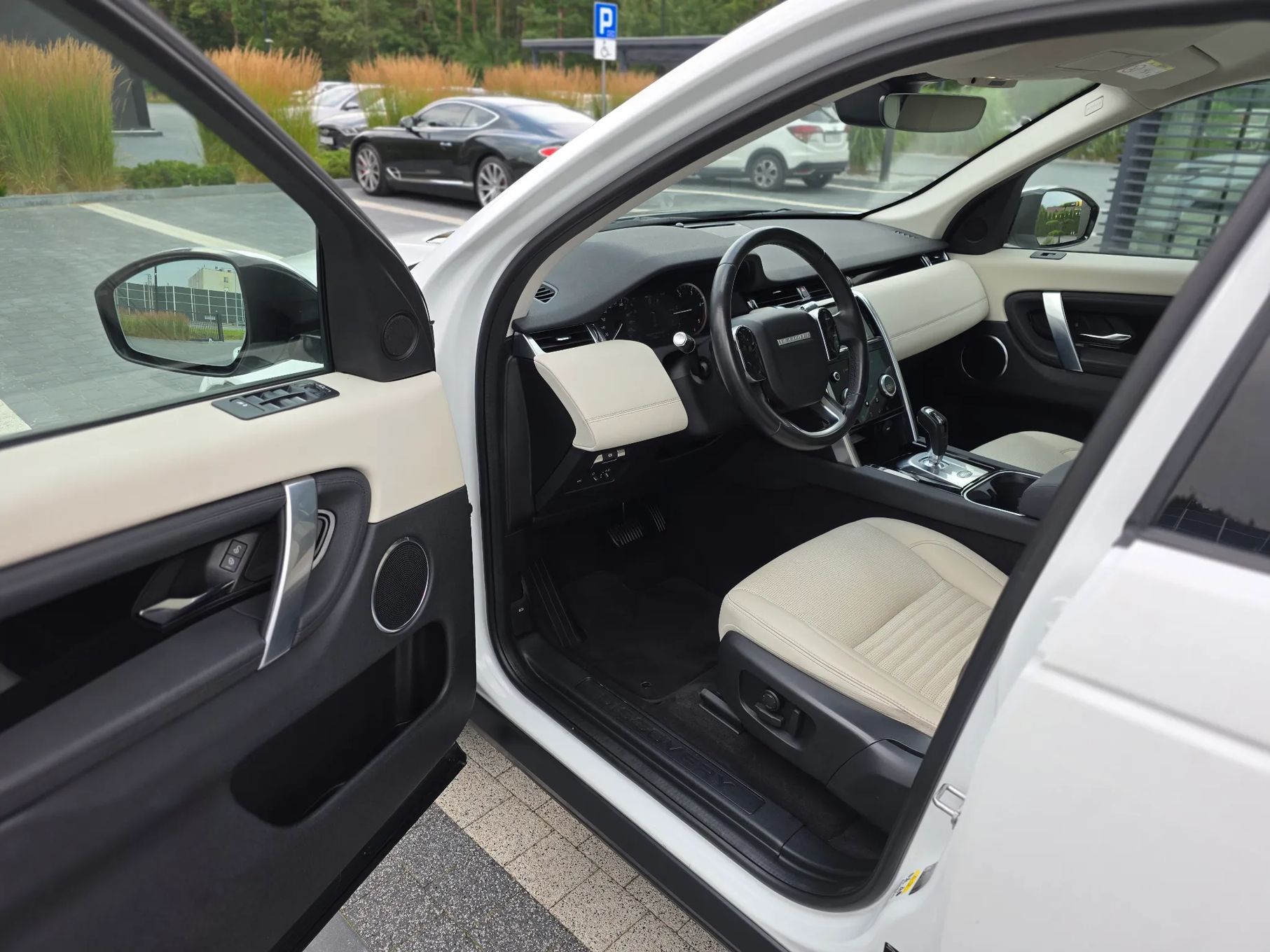 Land Rover Discovery Sport LIFT 2021 BEZWYPADKOWY z Polskiego Salonu Pierwszy Właściciel FV23%