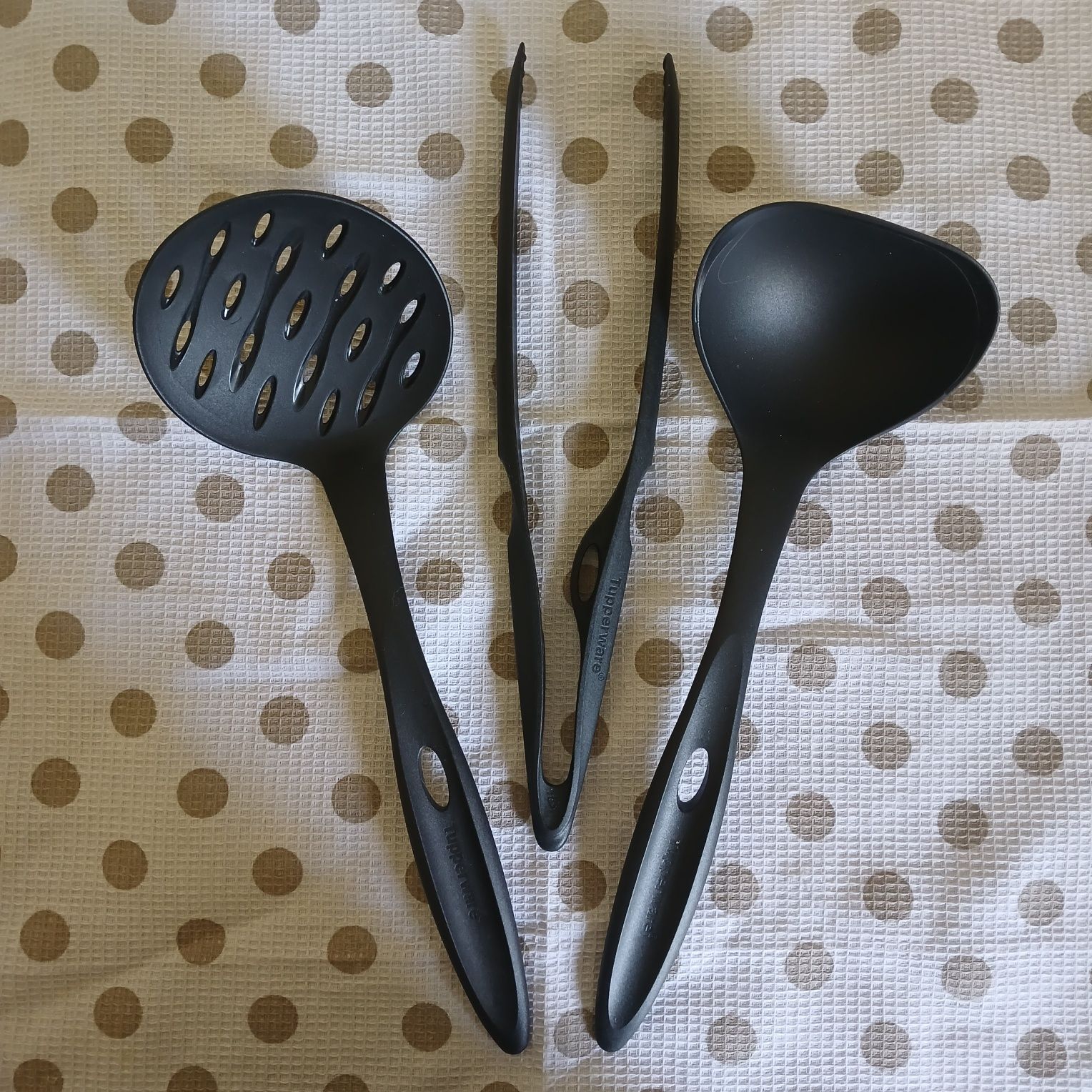 Tupperware посуда в асортименте