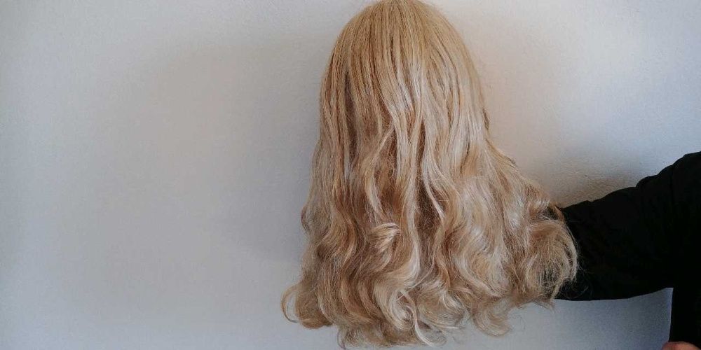 peruka blond manekin