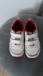 Buciki sportowe, adidasy rozm.28