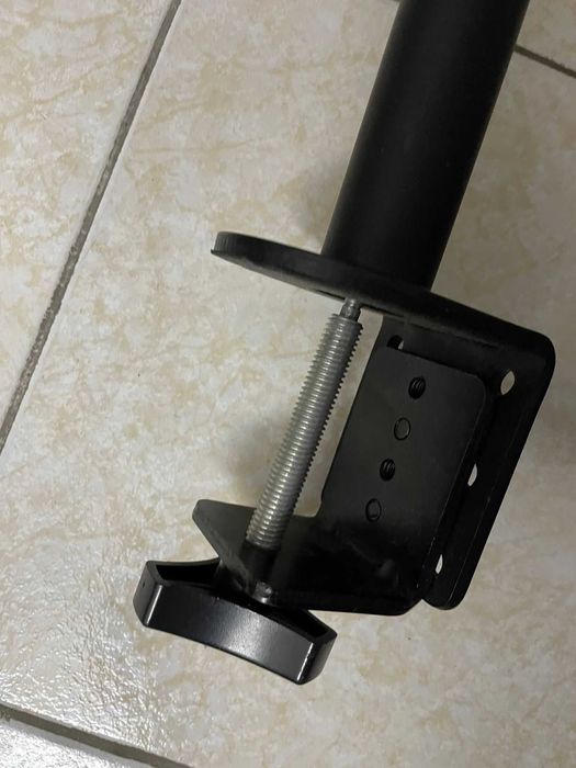 Suportes de mesa para monitores