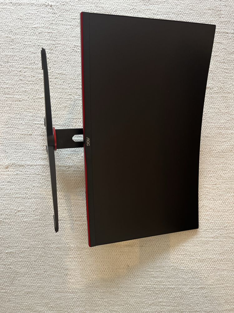 Monitor aoc 240hz / 1ms / 27”