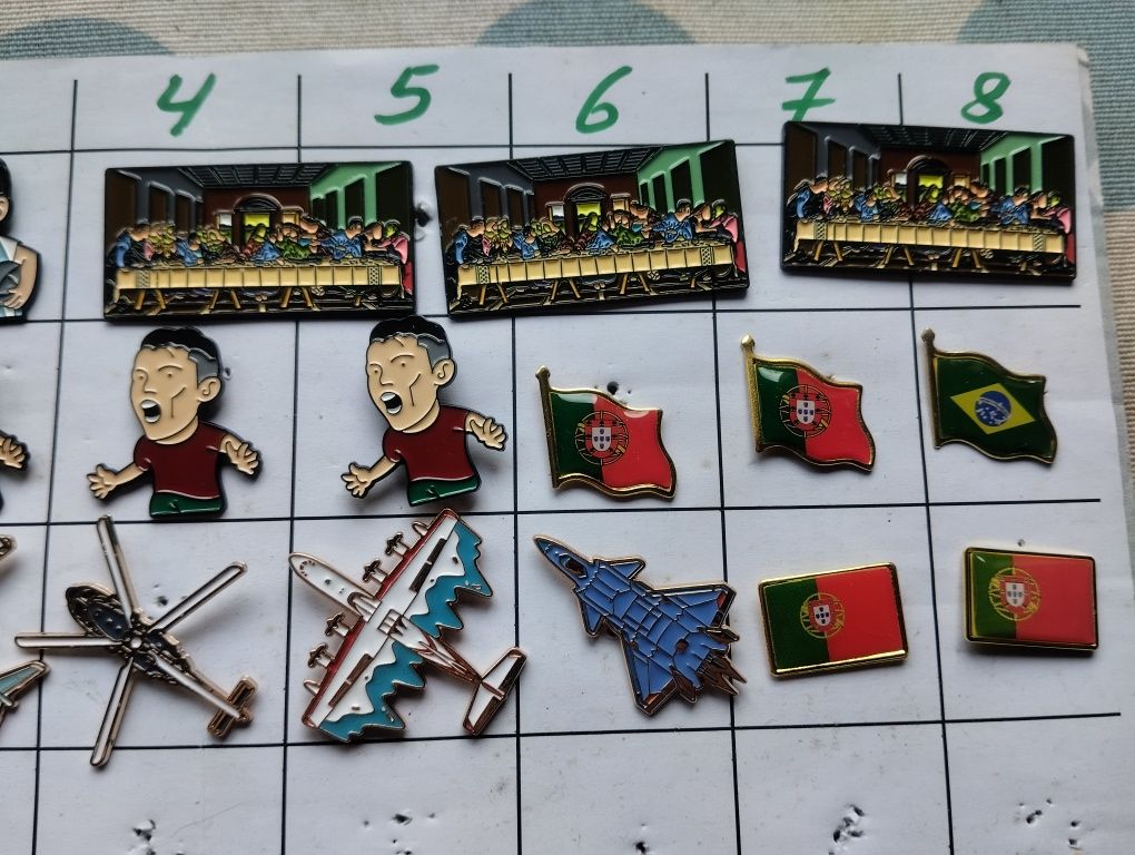 Pins do Cristiano e Messi e outros