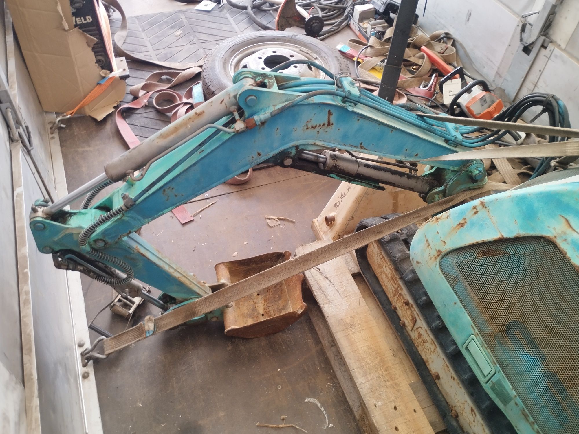Minikoparka mikro koparka kobelco ss1