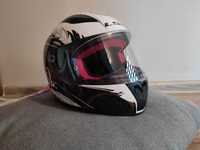 Kask motocyklowy damski.