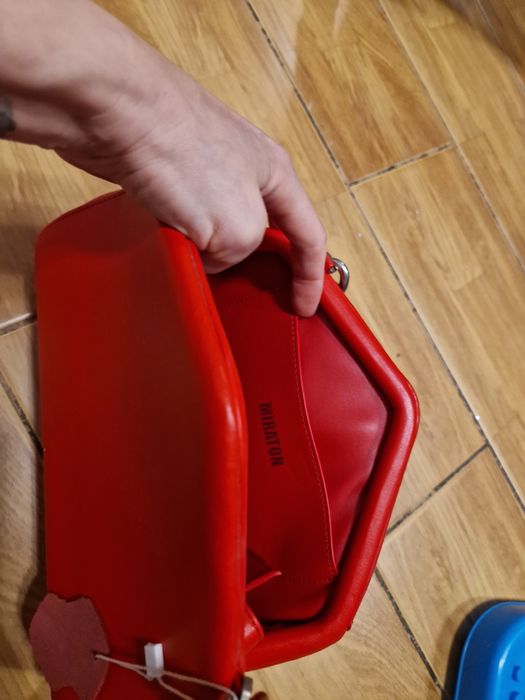 Продам нову сумочку шкіряну ТМ Miraton червона