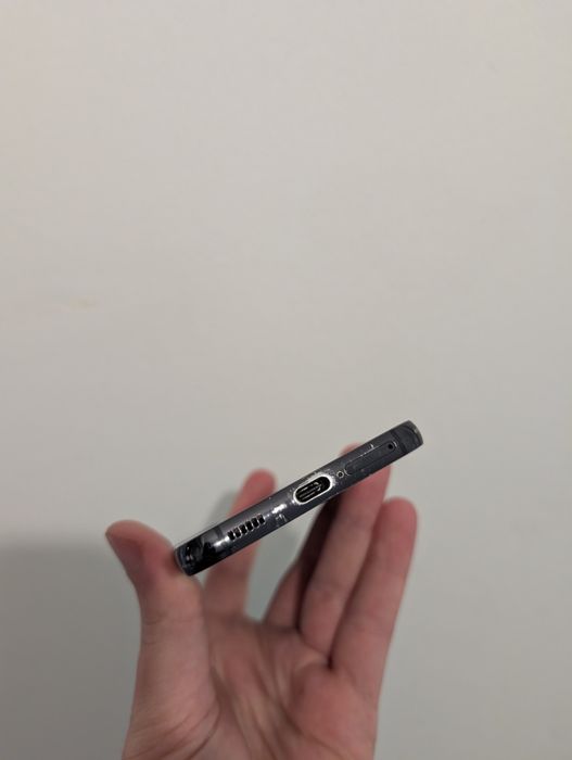 Samsung s22 Black 8/256gb Neverlock