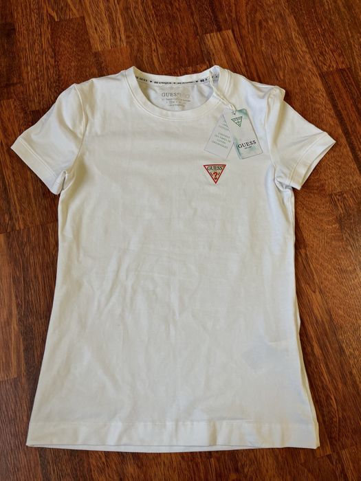 Футболка Guess розмір s