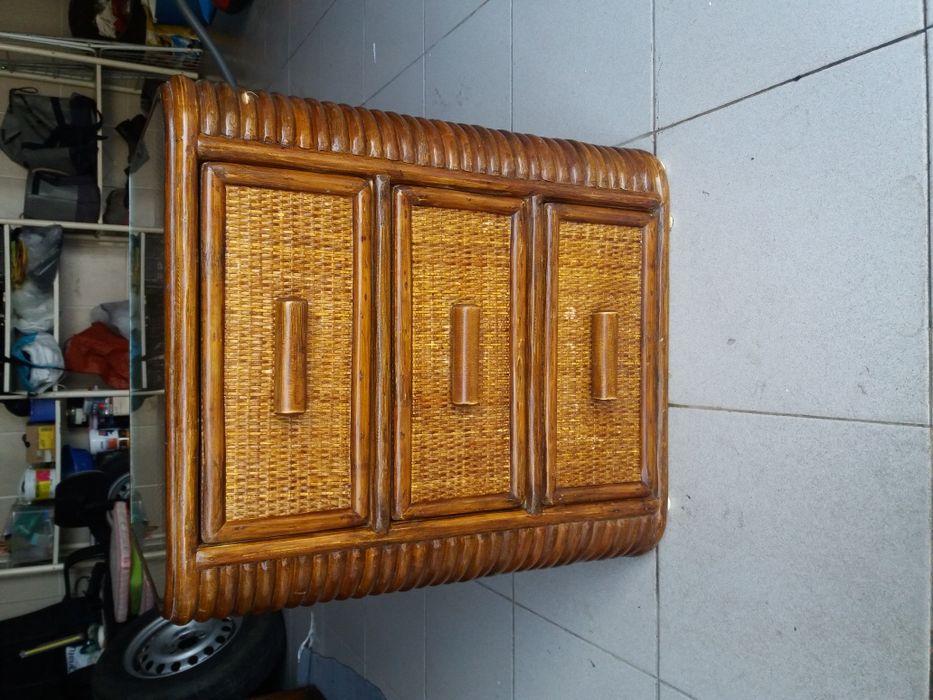 Estante escrivaninha e mesa cabeceira