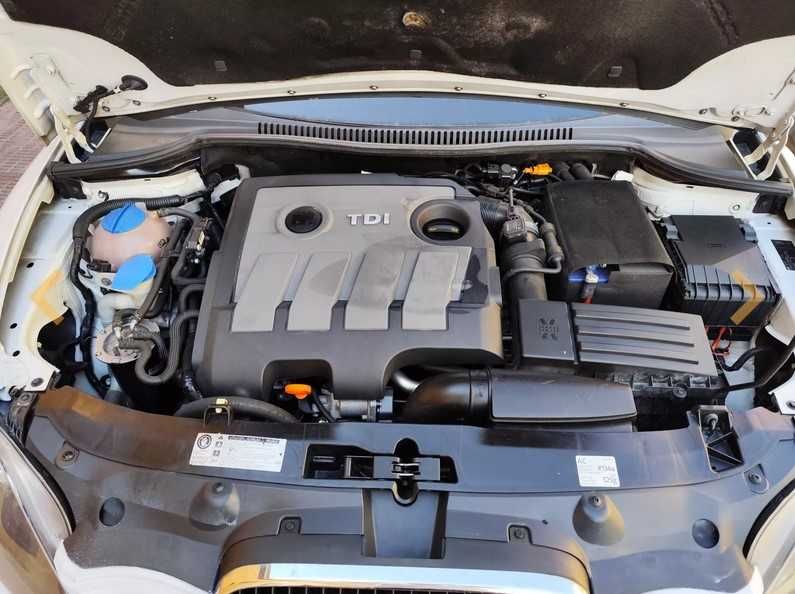 SEAT Leon 1.6 TDI Sport Full Extras