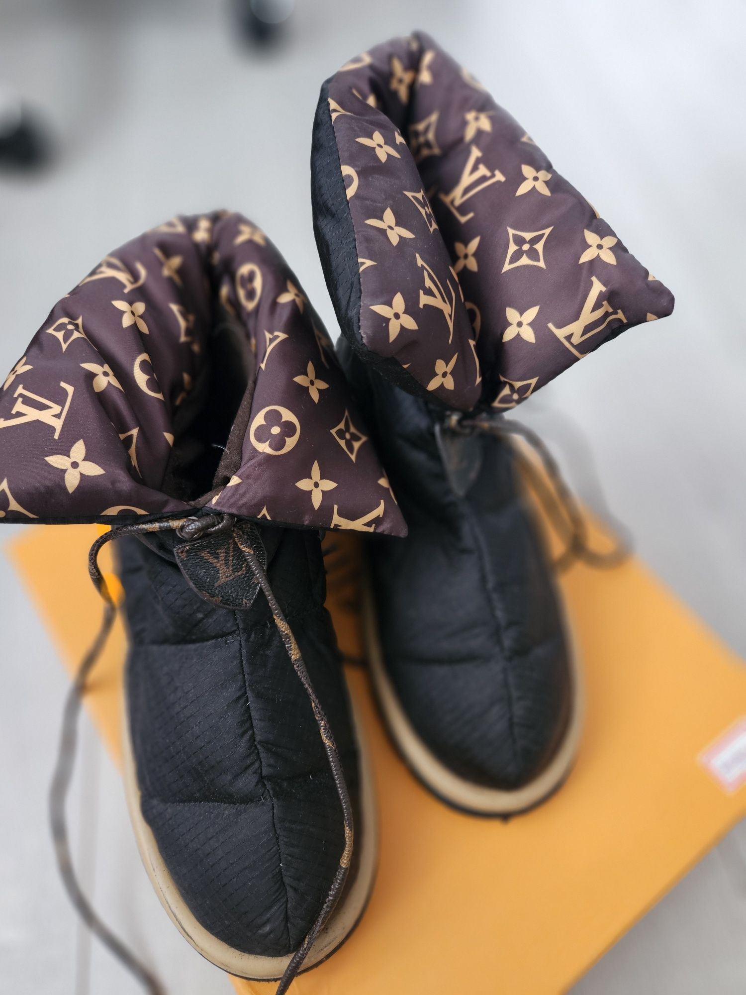 Buty Louis Vuitton Pillow 40