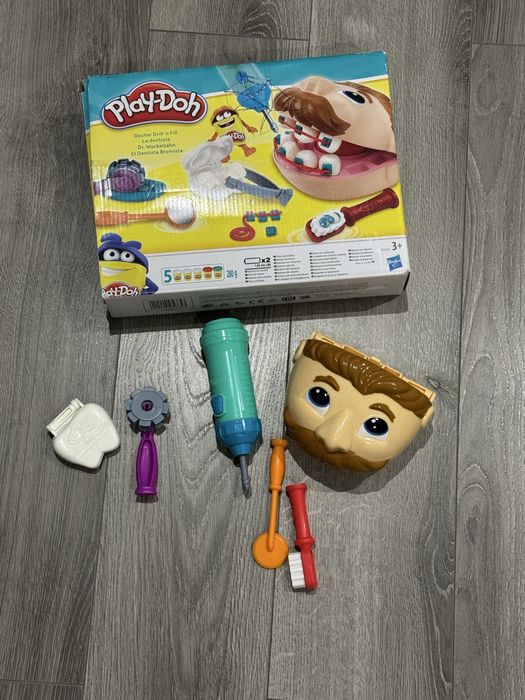 Tytuł Play Doh dentysta