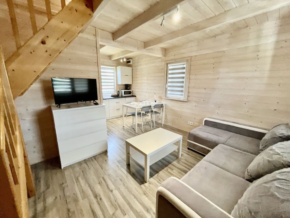 domek, domki nad morzem Wicie obok Darłowo, plac zabaw, morze