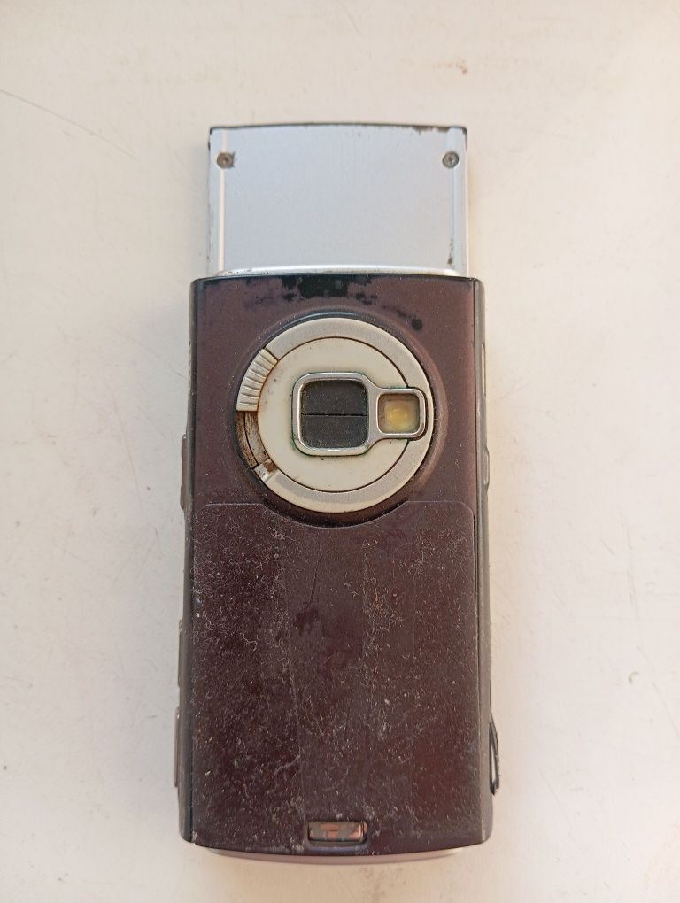 Телефон Nokia N95