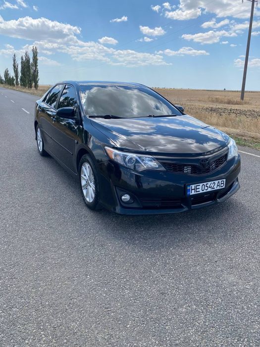 Продам Toyota Camry 50