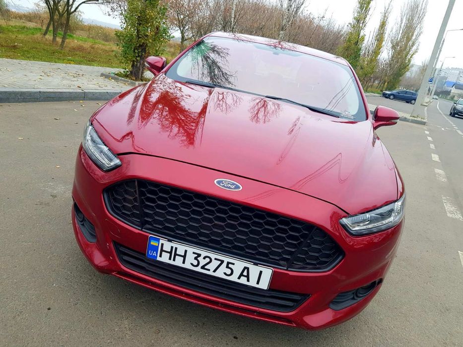 Форд фьюжен  в отличном состоянии